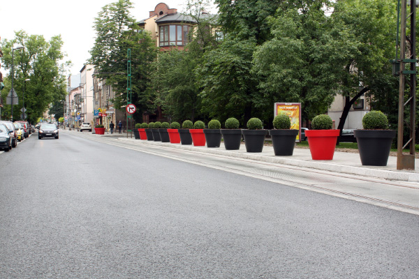 doniczki na malachowskiego 2