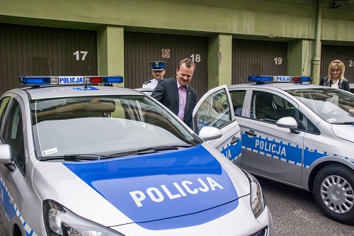 PRZEKAZANIE RADIOWOZOW POLICJI 9