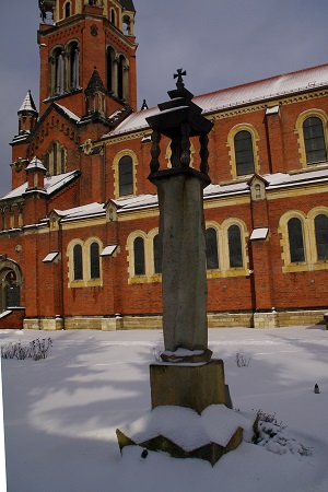 powstancze pamiatki Powstacza kapliczka przy katedrze